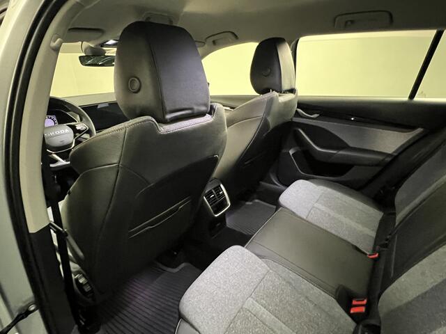 Skoda OCTAVIA Combi 1.5 TSI MHEV Business Selection Camera / PDC / Trekhaak / Stoel & Stuurverw. / Carplay / Standkachel