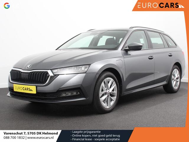 Skoda OCTAVIA Combi 1.4 TSI iV 204pk PHEV Automaat Business Edition | Navigatie | Apple Carplay/Android Auto | Adaptive Cruise Control | Camera | Stoelverwarming | Lichtmetalen Velgen