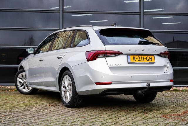 Skoda OCTAVIA Combi 1.0 e-TSI Business Edition Trekhaak|LED|Zuinig|