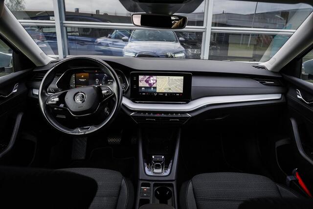 Skoda OCTAVIA Combi 1.0 e-TSI Business Edition Trekhaak|LED|Zuinig|