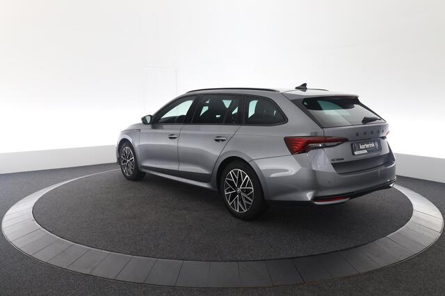 Skoda OCTAVIA 1.5 TSI MHEV Sportline Business