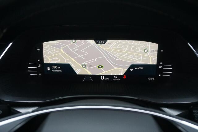 Skoda OCTAVIA Combi 1.0 TSI 110PK/Digi-Dashboard/Trekhaak/ Dealeronderhouden.