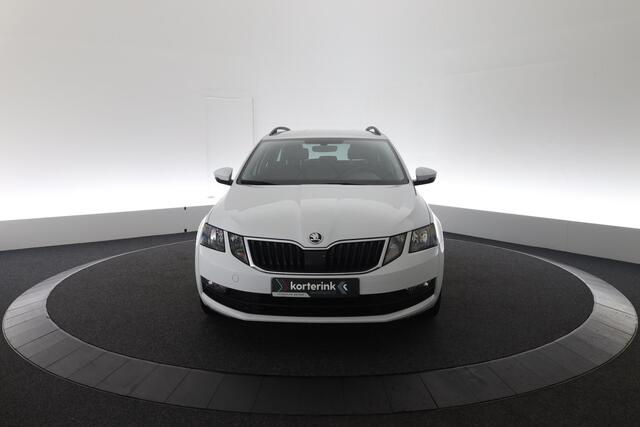 Skoda OCTAVIA Combi 1.5 TSI Greentech Business Edition