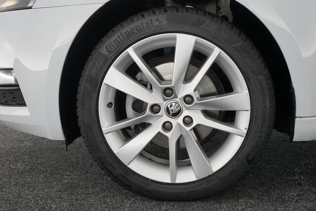 Skoda OCTAVIA Combi 1.5 TSI Greentech Business Edition