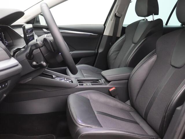 Skoda OCTAVIA Combi 1.4 TSI iV PHEV Business Edition Plus 204PK DSG SOH 94%, Head-Up, achteruitrijcamera, elek. stoelen, winterpakket Plus, virtual pedal, side assist, 18'' lichtmetaal