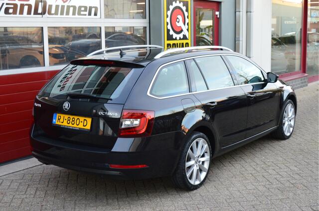Skoda OCTAVIA Combi 1.0 TSI Greentech Style Business O.a: Stoelverw, Camera, PDC, LED, Carplay, Etc. All-in prijs!