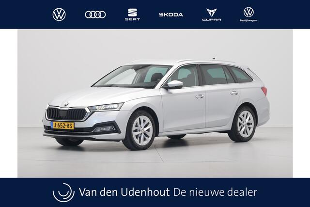 Skoda OCTAVIA Combi 1.5 TSI 150pk First Edition Trekhaak Navigatie Stoelverwarming Acc Pdc