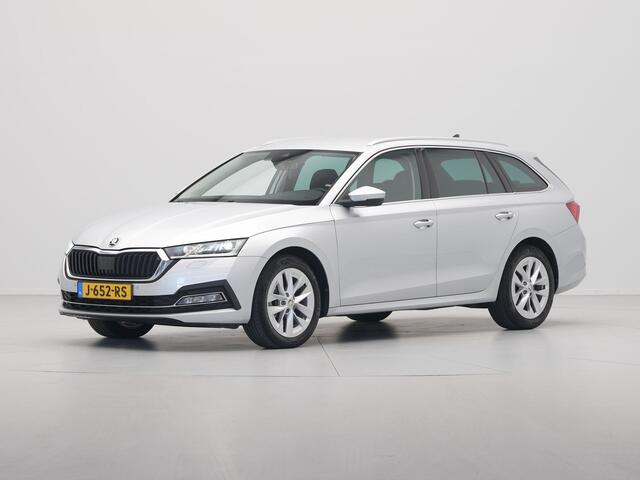 Skoda OCTAVIA Combi 1.5 TSI 150pk First Edition Trekhaak Navigatie Stoelverwarming Acc Pdc