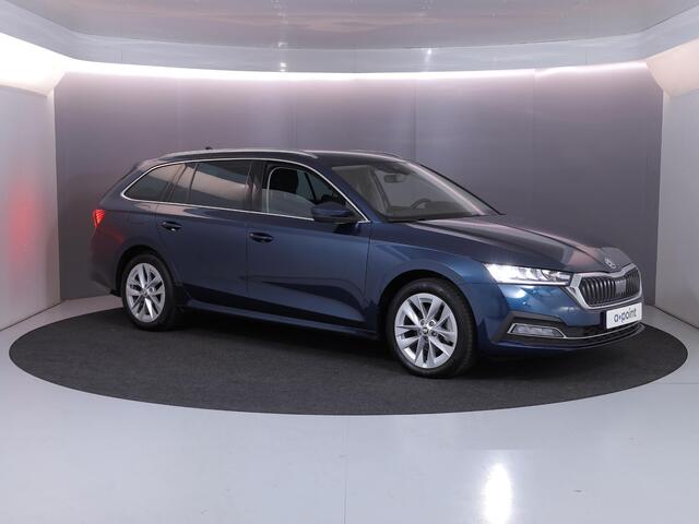 Skoda OCTAVIA Combi 1.0 e-TSI Business Edition Plus 110 pk Automaat (DSG) | Verlengde garantie | Navigatie | Trekhaak (wegklapbaar) | Parkeersensoren | Stoelverwarming |