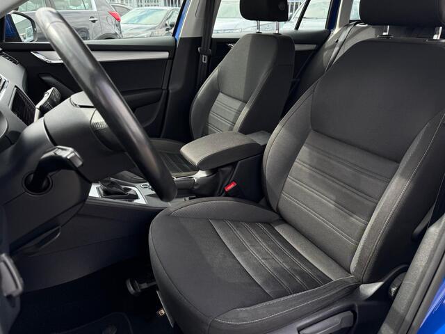 Skoda OCTAVIA Combi 1.5 TSI Greentech Sport Business AUTOMAAT | NAVI | NL-AUTO