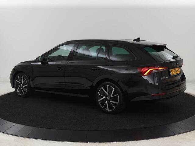 Skoda OCTAVIA 1.4 TSI iV PHEV Business Edition | Head-Up | Stoelverwarming | Adaptive cruise | Camera | Carplay | Sfeerverlichting | Massage | Achterbankverwarming | Navigatie | PHEV | Plug In