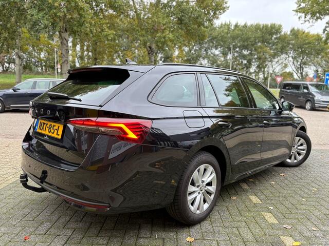 Skoda OCTAVIA Combi 1.5 TSI 150pk MY2025 Aut ACC Camera Trekhaak BTW