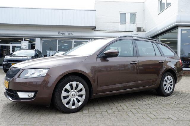 Skoda OCTAVIA Combi 1.2 TSI Grt Ambition Rijklaarprijs incl. 12mnd garantie