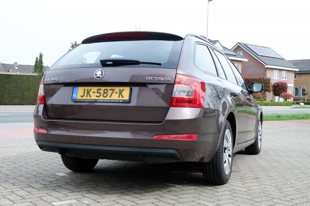 Skoda OCTAVIA Combi 1.2 TSI Grt Ambition Rijklaarprijs incl. 12mnd garantie