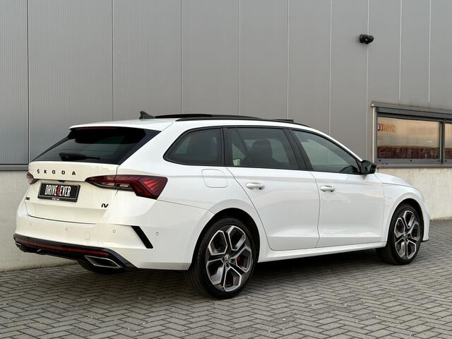 Skoda OCTAVIA Combi 1.4 TSI RS iV 245pk FULL PANO ACC ECC CAMERA NAVI PDC