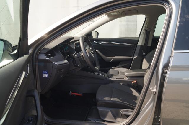 Skoda OCTAVIA Combi 1.0 TSI 110pk DSG Business Edition Plus -NAVI-ECC-DIGI-