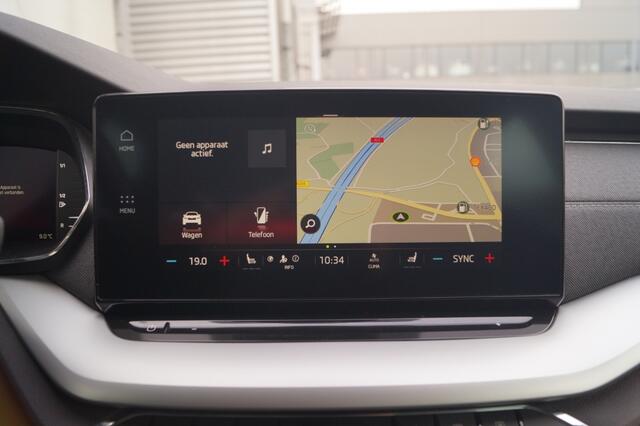 Skoda OCTAVIA Combi 1.0 TSI 110pk Business Edition Plus -NAVI-DIGI-ECC-