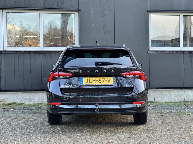 Skoda OCTAVIA Combi 1.0e-TSI Automaat Bus Ed Plus/Trekhaak uitklapbaar/Camera/Stoelv