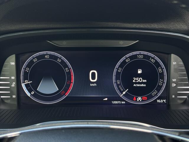 Skoda OCTAVIA Combi 1.5TSI 150PK/Panoramadak/Elek trekh/Alcantara/Virtual cockpit/