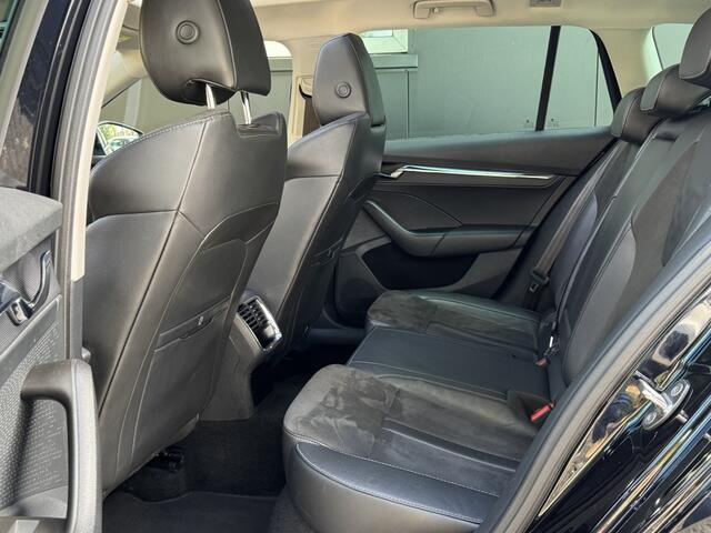 Skoda OCTAVIA Combi 1.5TSI 150PK/Panoramadak/Elek trekh/Alcantara/Virtual cockpit/