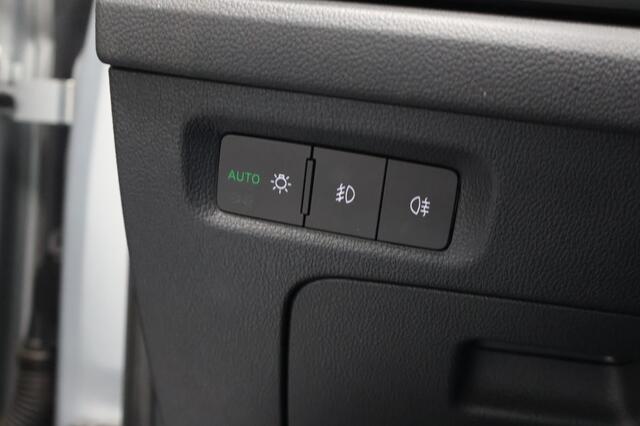 Skoda OCTAVIA Combi 1.4 TSI iV Business | Automaat | Trekhaak | Camera