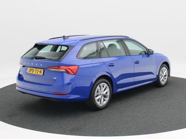 Skoda OCTAVIA Combi 1.4 TSi 204 Pk Automaat iV PHEV Business Edition | Virtual Cockpit | Keyless | CarPlay | Navigatie | ECC | Parkeersensoren | 17 Inch | 37.085 Km