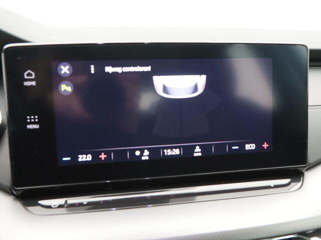 Skoda OCTAVIA Combi 1.4 TSi 204 Pk Automaat iV PHEV Business Edition | Virtual Cockpit | Keyless | CarPlay | Navigatie | ECC | Parkeersensoren | 17 Inch | 37.085 Km