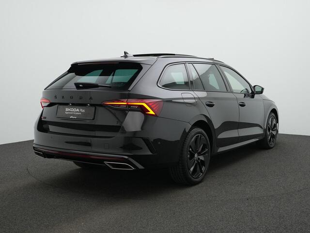Skoda OCTAVIA 1.4 TSI 245 pk DSG RS iV PHEV Business | Panoramadak | Canton | Head-up display | Matrix LED | Stuur-/achterbankverwarming | Achteruitrijcamera