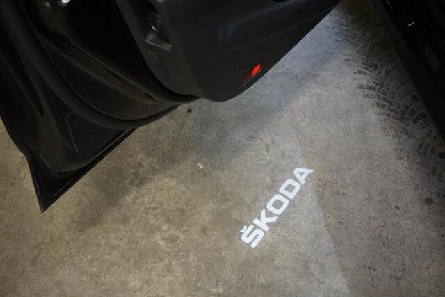 Skoda OCTAVIA 1.0 TSI Business Edition Plus/Trekhaak/Leer/ 100%-Dealeronderhouden.