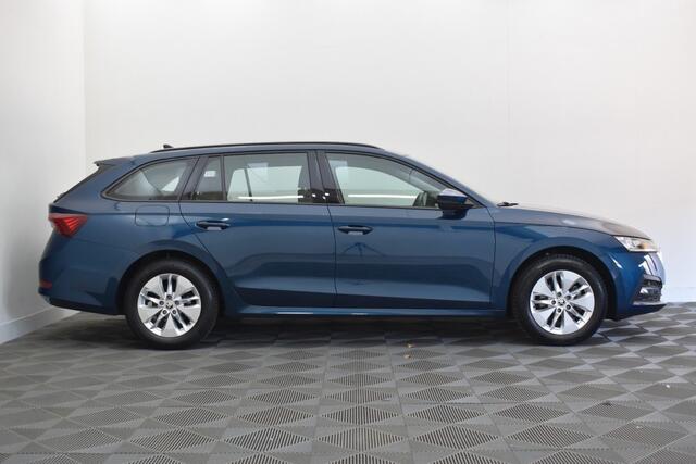 Skoda OCTAVIA Combi 1.0 TSI 110PK Business Edition Automaat