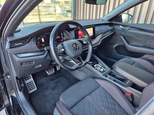 Skoda OCTAVIA Combi 1.4 TSI 245pk RS iV PHEV Business | Matrix | Virtual | Carplay | Stuur - stoelverw.