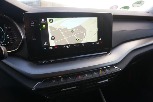 Skoda OCTAVIA Combi 1.0 TSI Business Edition | TREKHAAK | ECC | ELEKTRISCHE ACHTERKLEP |