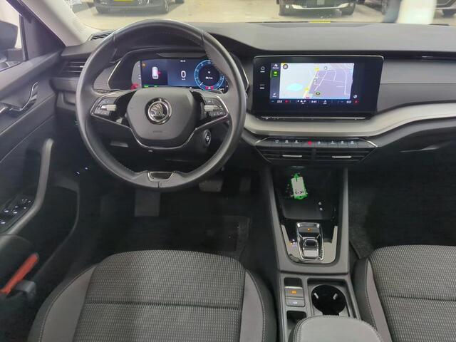 Skoda OCTAVIA Combi 1.4 TSI iV PHEV Full-Led Navigatie Drive-Mode