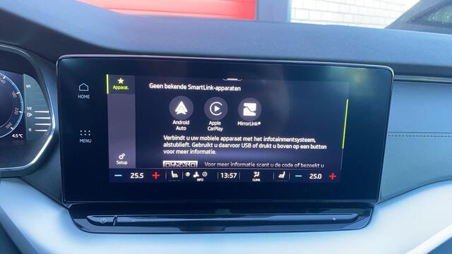 Skoda OCTAVIA Combi 1.0 e-TSI Business Edition AUTOMAAT / STOELVERW / VIRTUAL / CARPLAY / FULL LED / PDC / NL-AUTO