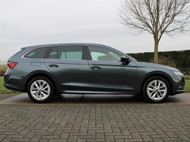 Skoda OCTAVIA Combi 1.0 e-TSI Business Edition Plus LED Lane assist ACC