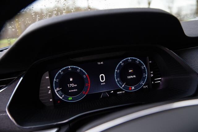 Skoda OCTAVIA Combi 1.0 e-TSI Business Edition Plus , Adap. cruise, Stuur/stoelverwarming,