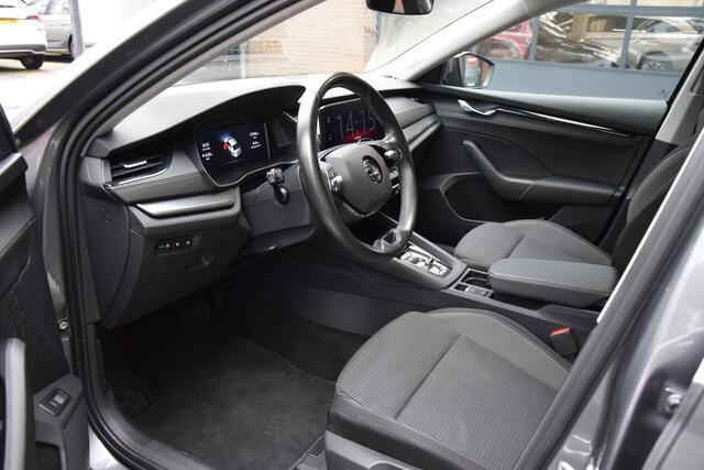 Skoda OCTAVIA 1.0 e-TSI Business Edition DSG Automaat | Org. NL | BOVAG Garantie | Full LED | Apple Carplay/Android Auto | Virtual Cockpit | Stoelverwarming | Elektrische Klep | Cruise Control |