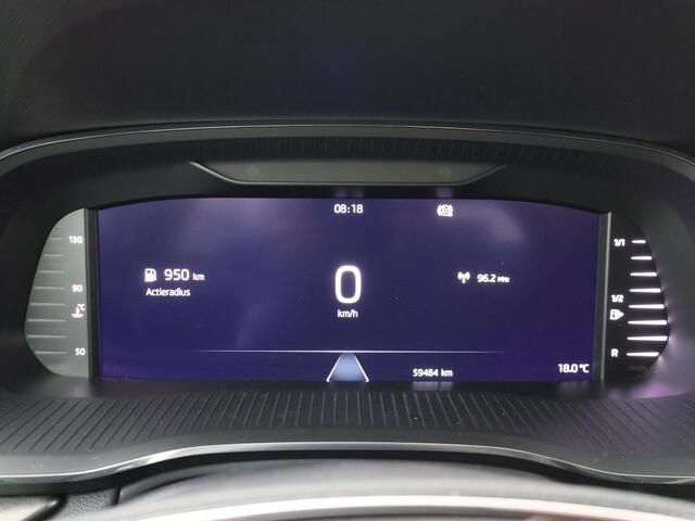 Skoda OCTAVIA Combi 1.0 TSI Ambition | 110 PK | Trekhaak wegklapbaar | Navigatiesysteem | Cruise control |