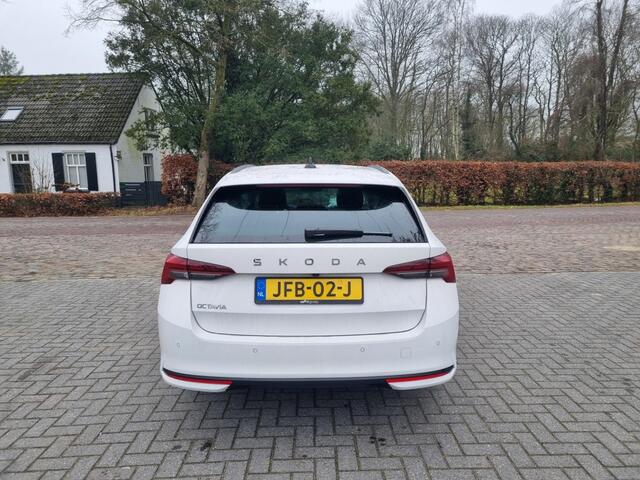 Skoda OCTAVIA Combi 1.5 TSI MHEV Bns.E.P