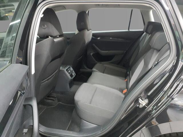 Skoda OCTAVIA Combi 1.4 TSI iV 204pk PHEV Business Edition / Smart Link / Trekhaak / LED / Wordt Verwacht