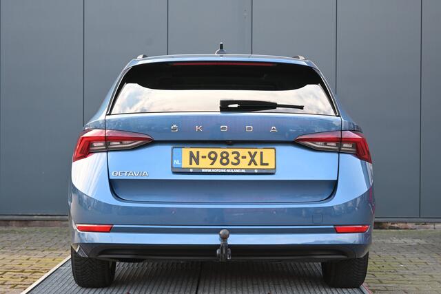 Skoda OCTAVIA Combi 1.0 TSI Business Edition trekhaak panoramadak camera