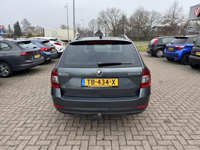 Skoda OCTAVIA Combi 1.4 TSI Greentech Style 150PK Navi Cruise Pdc Trekhaak