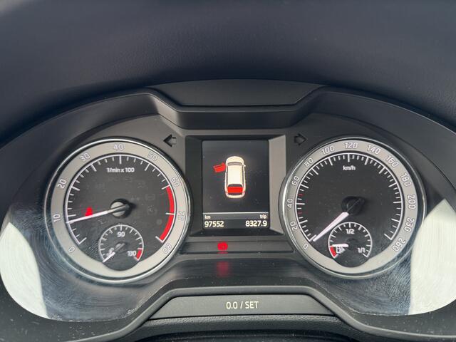 Skoda OCTAVIA Combi 1.4 TSI Greentech Style 150PK Navi Cruise Pdc Trekhaak