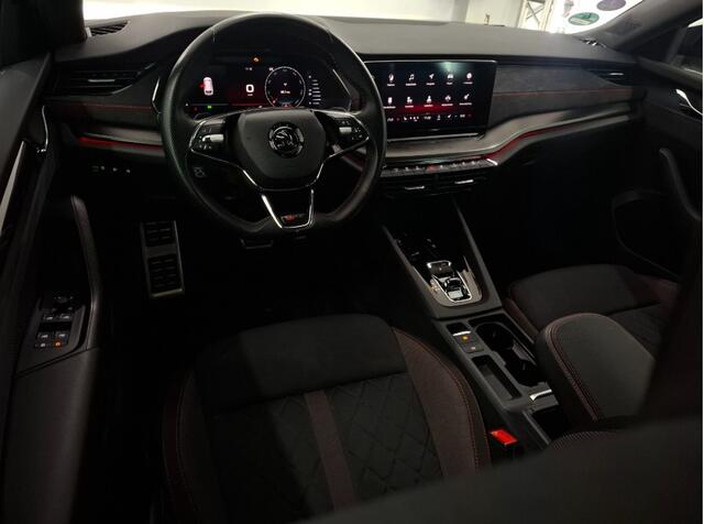 Skoda OCTAVIA Combi 1.4 TSI RS iV PHEV Business