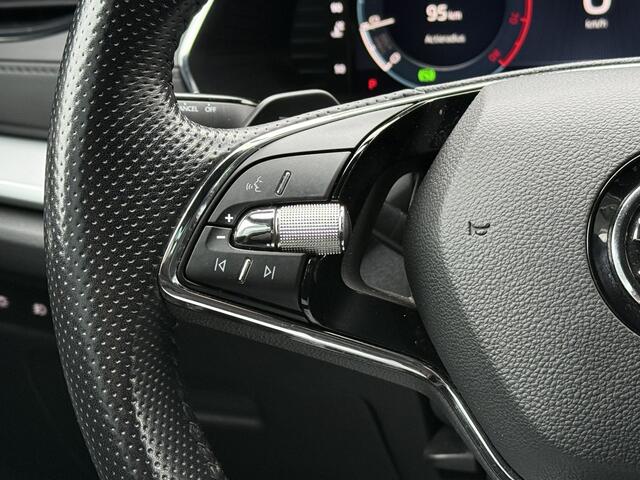 Skoda OCTAVIA Combi BWJ 2021 | 1.0 e-TSI 111PK Sport BuS. AUTOMAAT | TREKHAAK | SPORTSTOELEN | CAMERA A | CARPLAY | CLIMA | NAVI 18'' LMV |