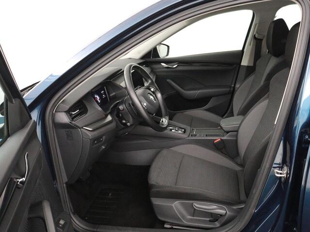 Skoda OCTAVIA 1.4 TSI iV PHEV Business Edition | Adaptive cruise | Stuurverwarming | Carplay | Navigatie | Parkeerhulp | 18'' | Full LED | Climate control | Plug In