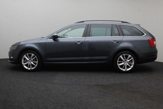 Skoda OCTAVIA Combi 1.0 TSI Greentech Business Edition 2020 | Airco | Navigatie | Cruise Control | Stoelverwarming | Parkeersensoren | Stuurwiel Multifunctioneel | Onderhoudshistorie | Boekjes | Nationale Autopas