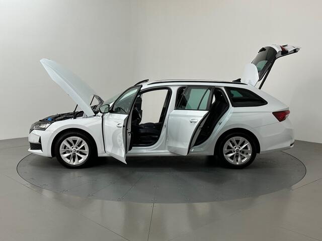 Skoda OCTAVIA 1.5 TSI BUSINESS EDITION PLUS MOONWHITE METALLIC