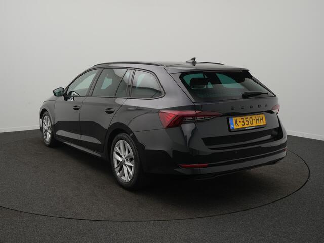 Skoda OCTAVIA Combi 1.0 TSI Sport Business - RIJKLAARPRIJS - Adaptive Cruise Control - Apple Carplay - Android Auto