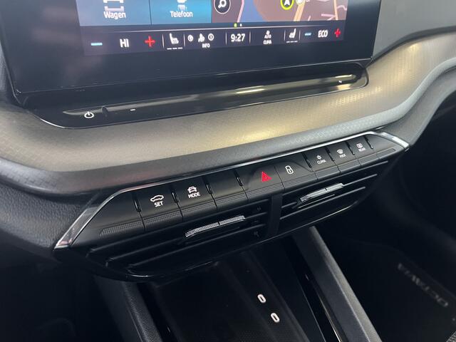 Skoda OCTAVIA Combi 1.4 TSI iV 204pk DSG PHEV Ambition / Parkeersensoren achter / Stoel + Stuur verwarming / Climate control / navigatie / Carplay